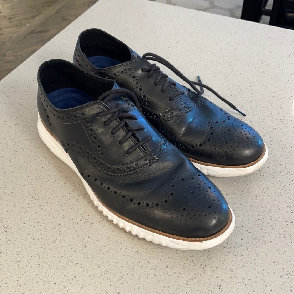 Cole Haan OriginalGrand Wingtip Oxford (Black, 10)